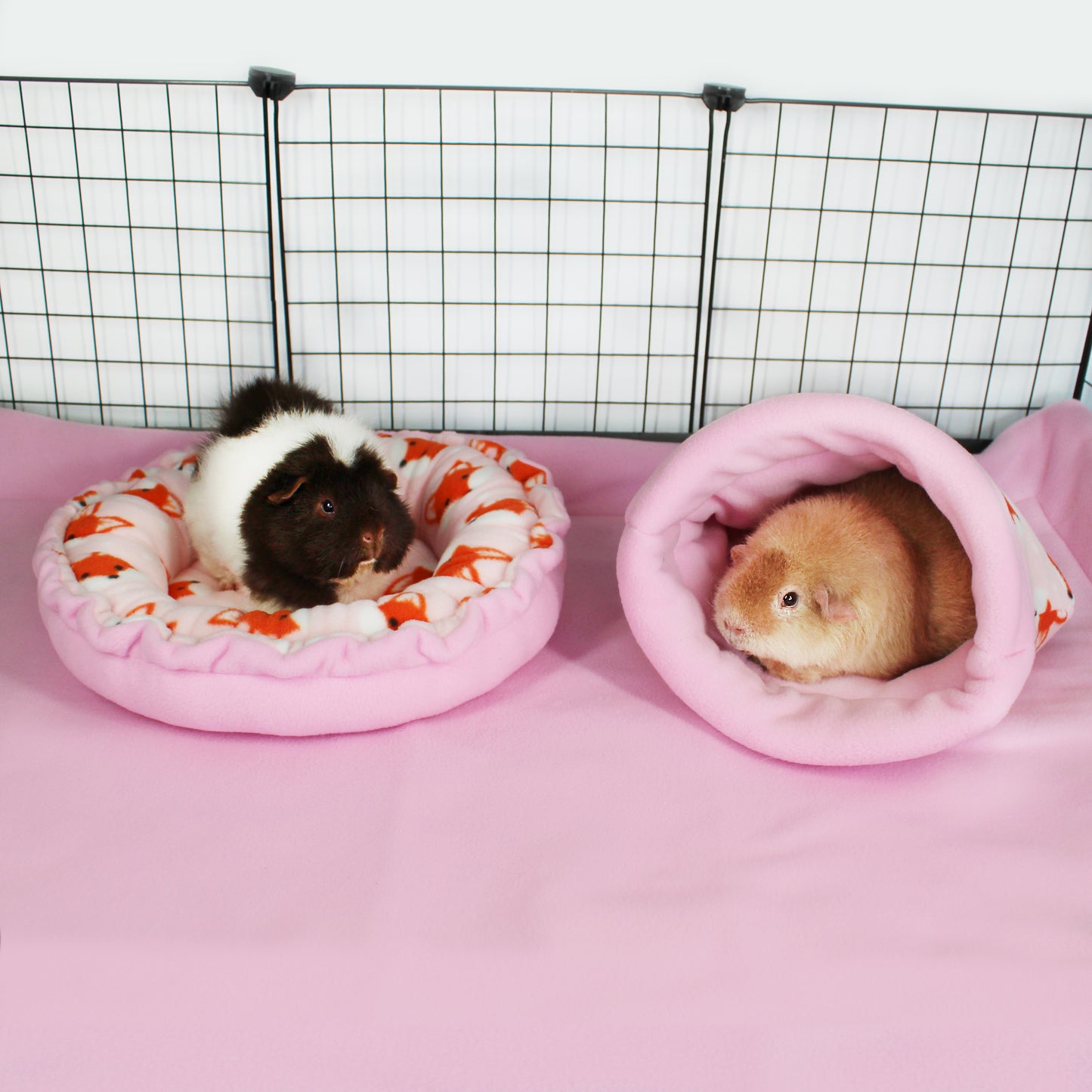 Foxy Fleece Doughnut Bed