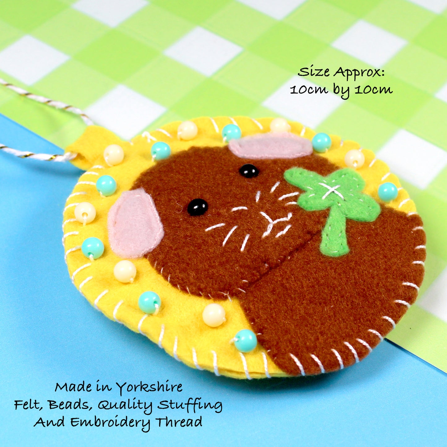 Felt Shamrock Guinea Pig Decoration