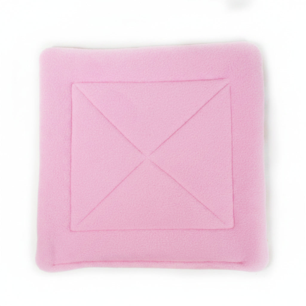 Pink Tea Pot Guinea Pig Bed with White Frill