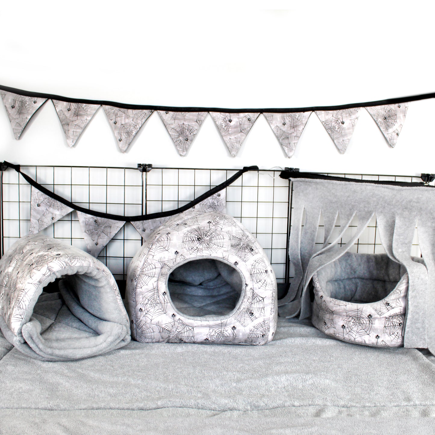 Halloween spider fleece guinea pig accessories, example of what a cage with all the accessories would look like