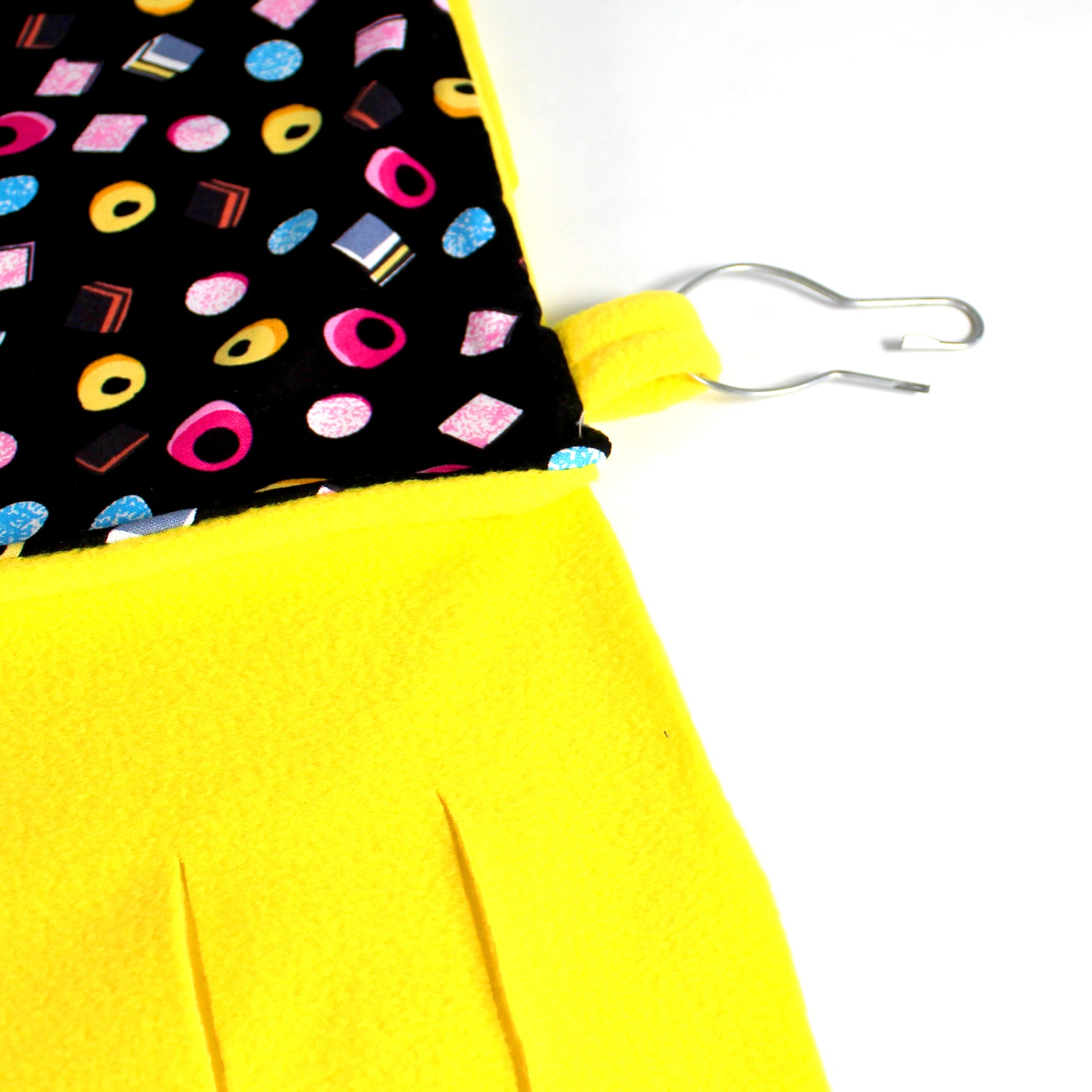 Liquorice Allsorts Large Fleece Forest, close up showing the heavy duty loops and the metal hooks