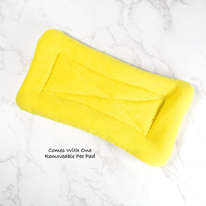 Yellow Bee Guinea Pig Accessory Set, top view of the 5 layer pee pad for the guinea pig tunnel
