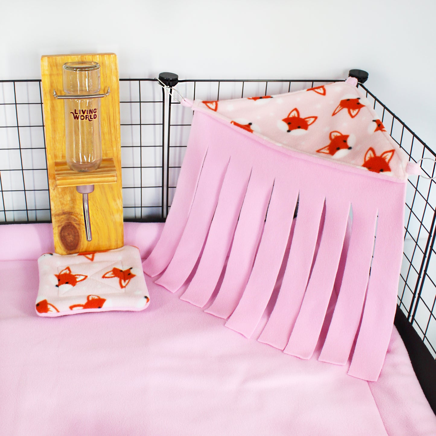 Foxy Fleece Water Bottle Drip Pads